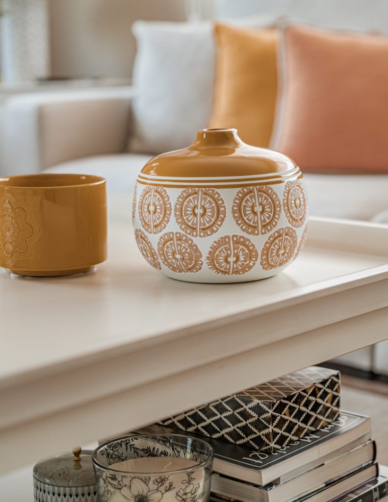 ceramica tonos mostaza